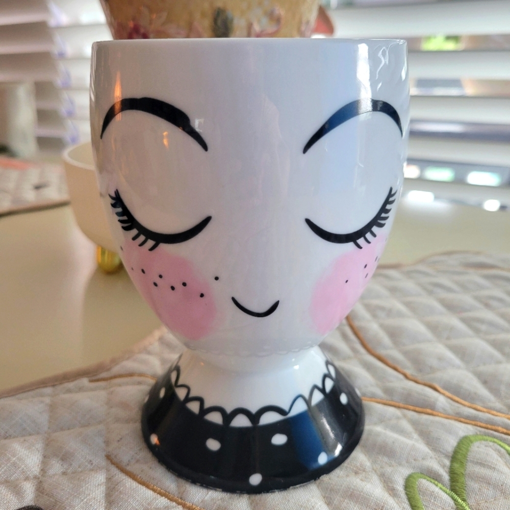 Target Threshold Pretty Girl Chic Blushing Planter - Picture 2 of 4